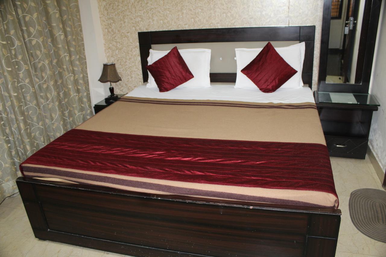 Hotel Park Inn By Keymagics Varanasi Exterior photo